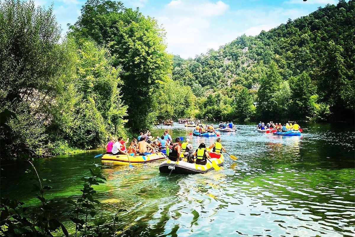 Rafteri uživali u čarima ljepotice Une