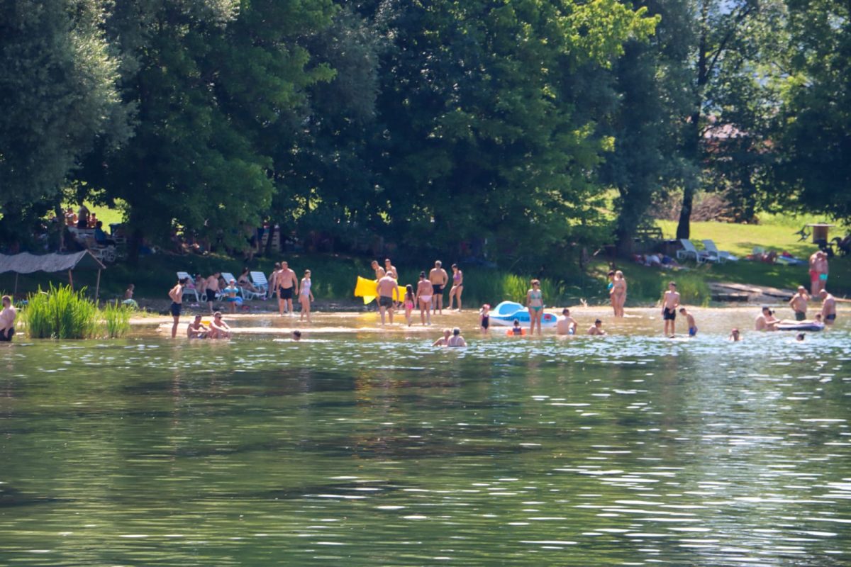 Rijeke na području Sanskog Mosta dugo nisu bile toplije