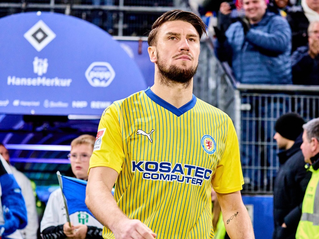 Bičakčić odigrao cijeli susret za Eintracht 