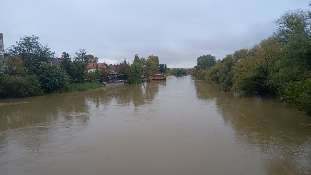 Stabilno stanje u Sanskom Mostu